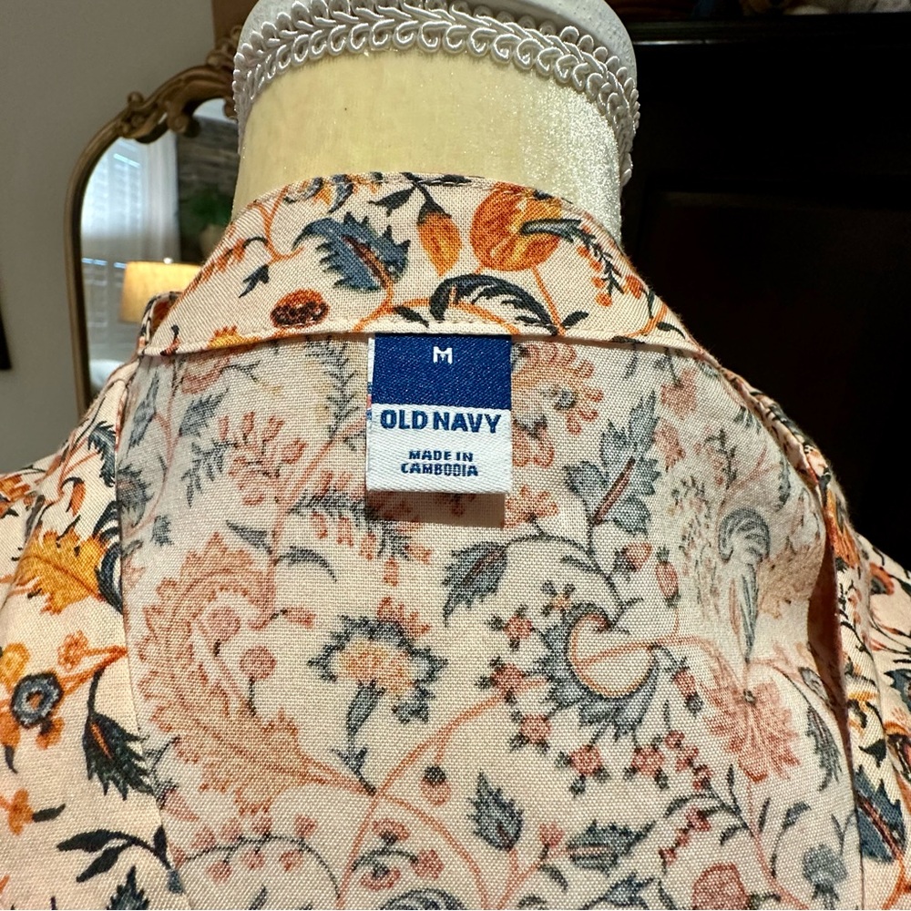Old Navy Peach Floral Long Sleeve Midi Dress - Picture 3 of 3